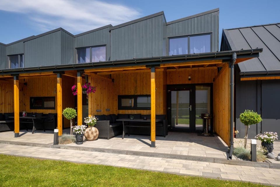 Property building, Spring, Day, Garden, View (from property/room), View (from property/room), Other, Other, Other, Garden view