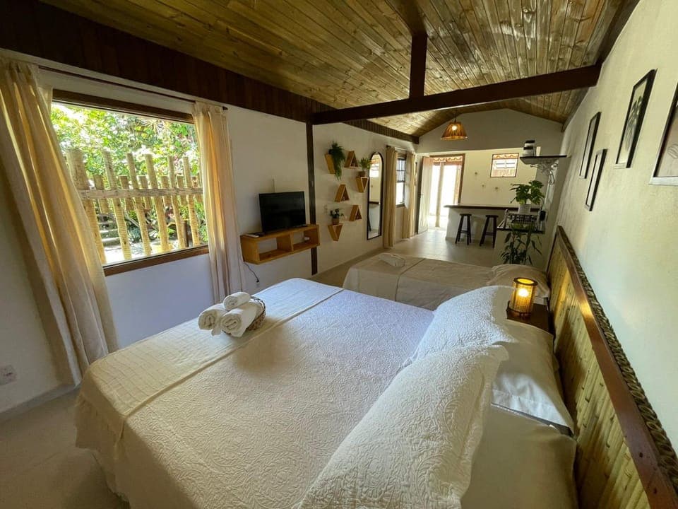 Bed, TV and multimedia, Kitchen or kitchenette, Photo of the whole room