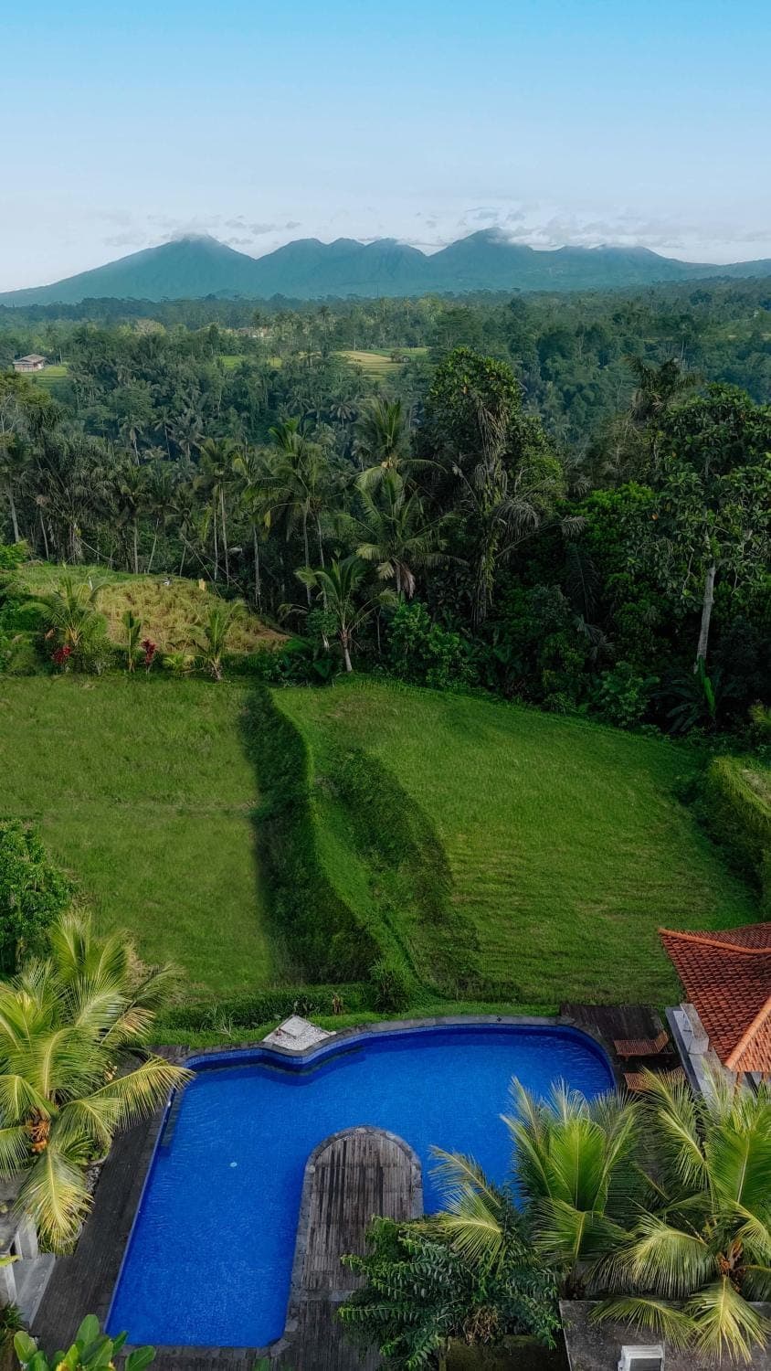 Natural landscape, Bird's eye view, Mountain view, Pool view, Swimming pool