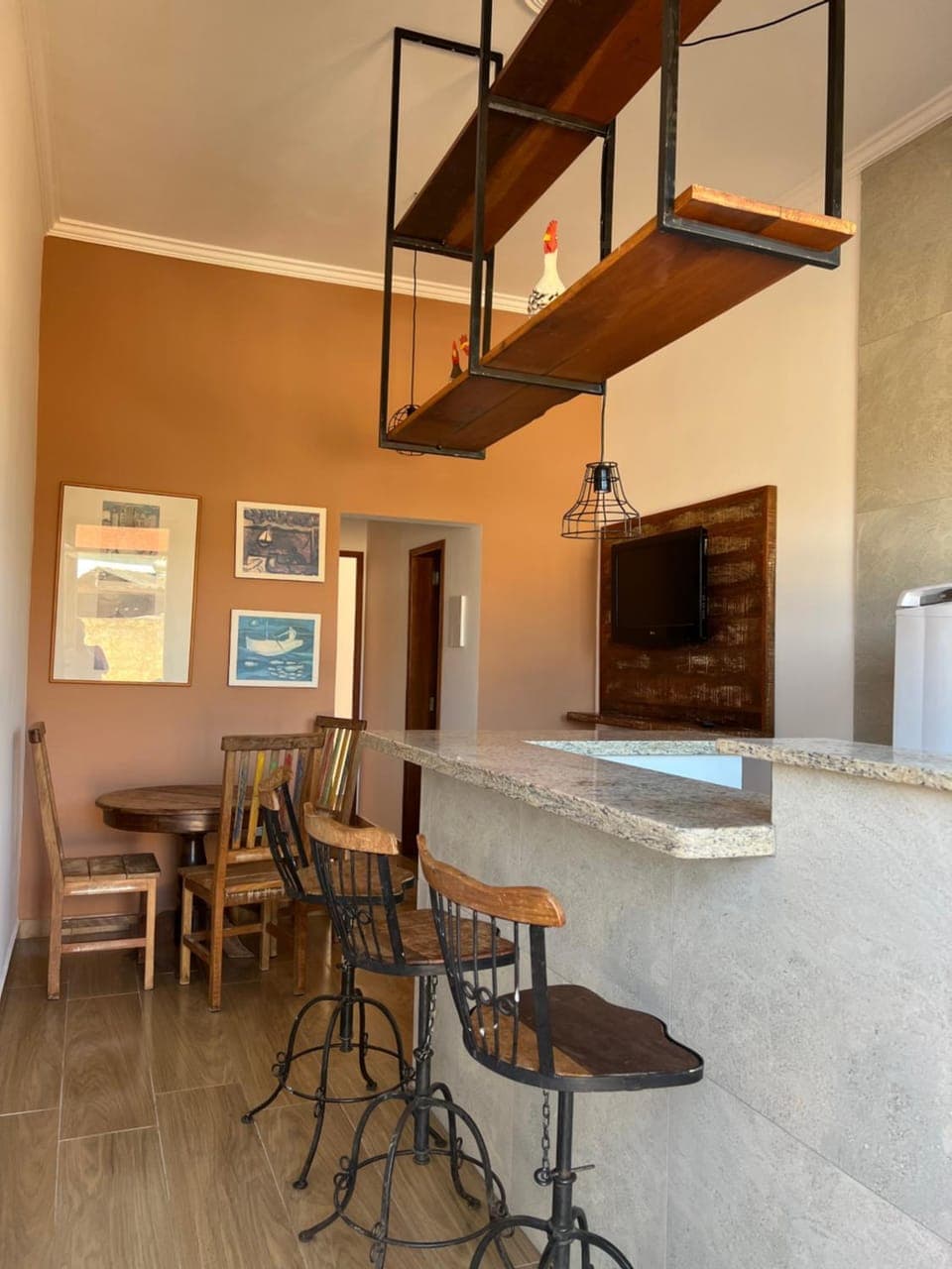 TV and multimedia, Kitchen or kitchenette, Living room, Dining area