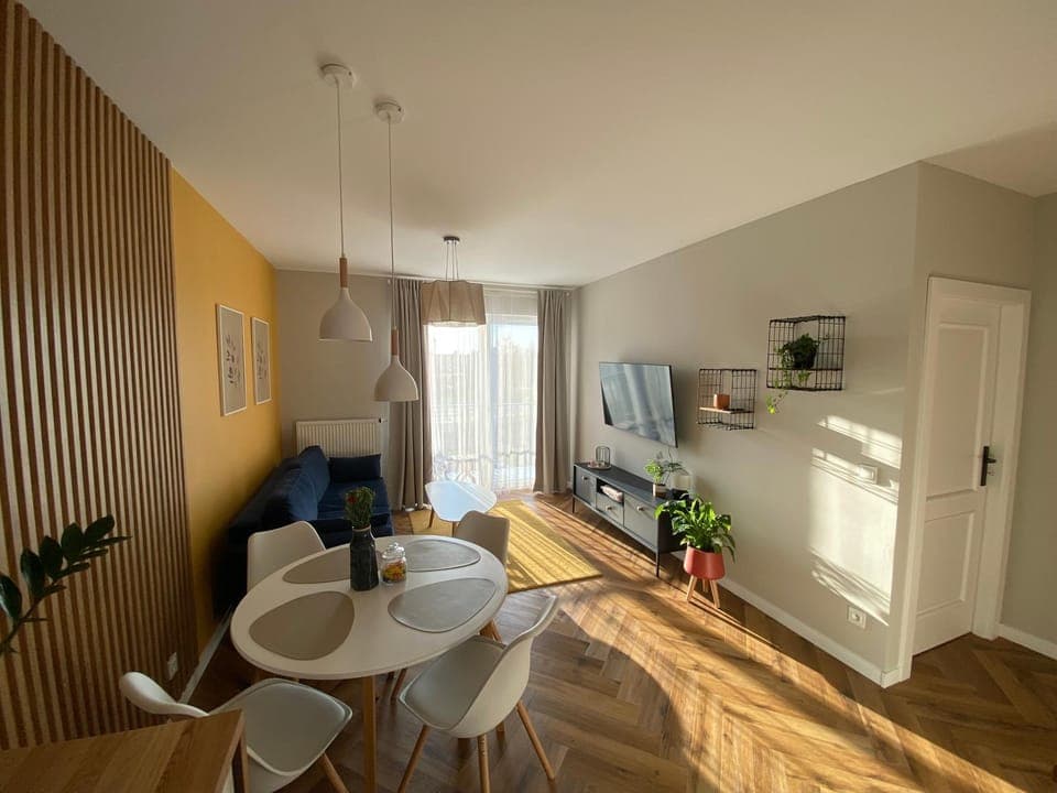 Coffee/tea facilities, Dining area