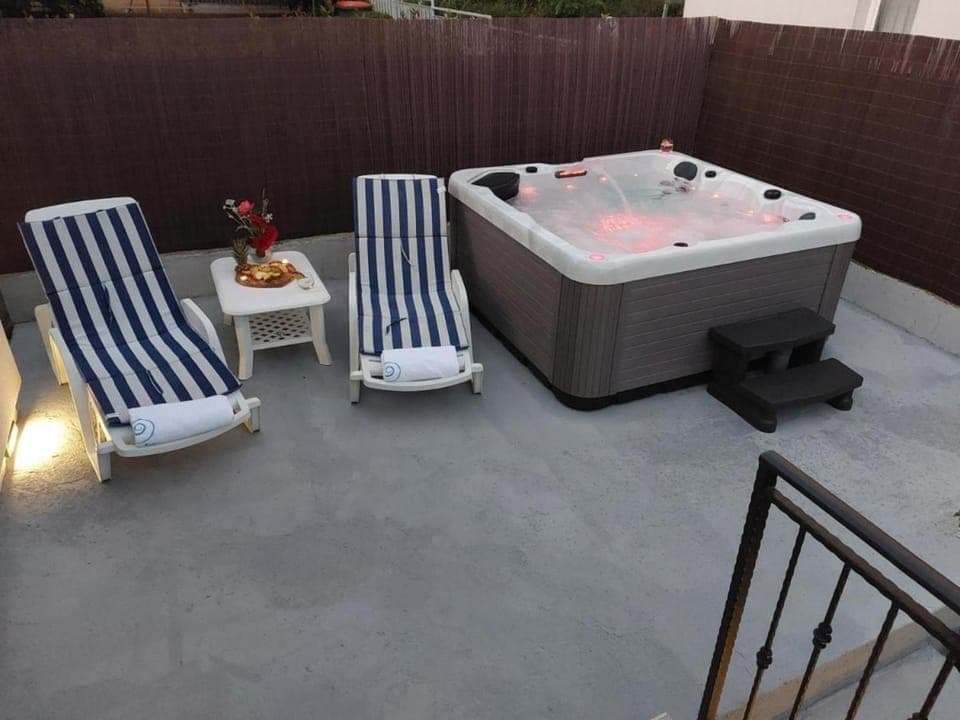 Hot Tub