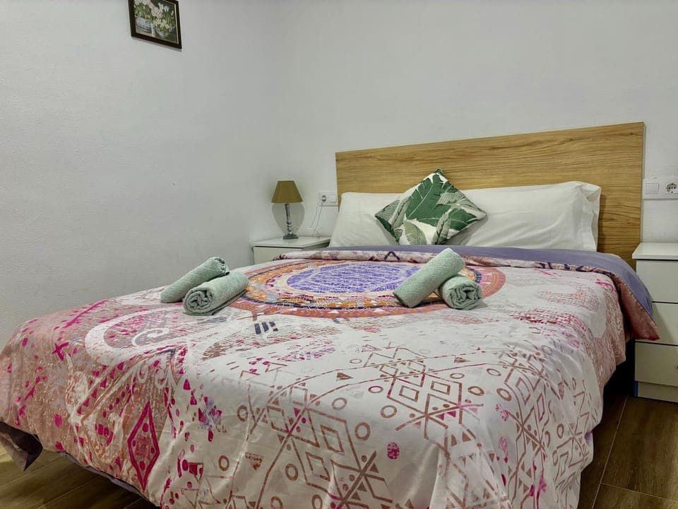 Bed, Bedroom
