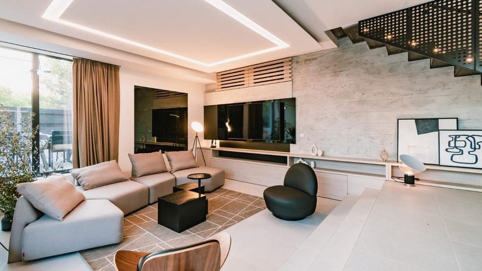 Living room, Seating area, Dining area, air conditioner