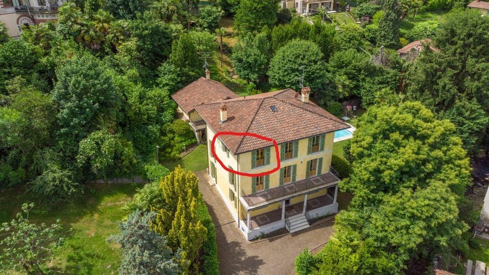 The Camelia, our Room with Lake View, Private Bathroom and Dedicated Parking at the Villa Isabella Stresa Bed and Breakfast in Stresa
