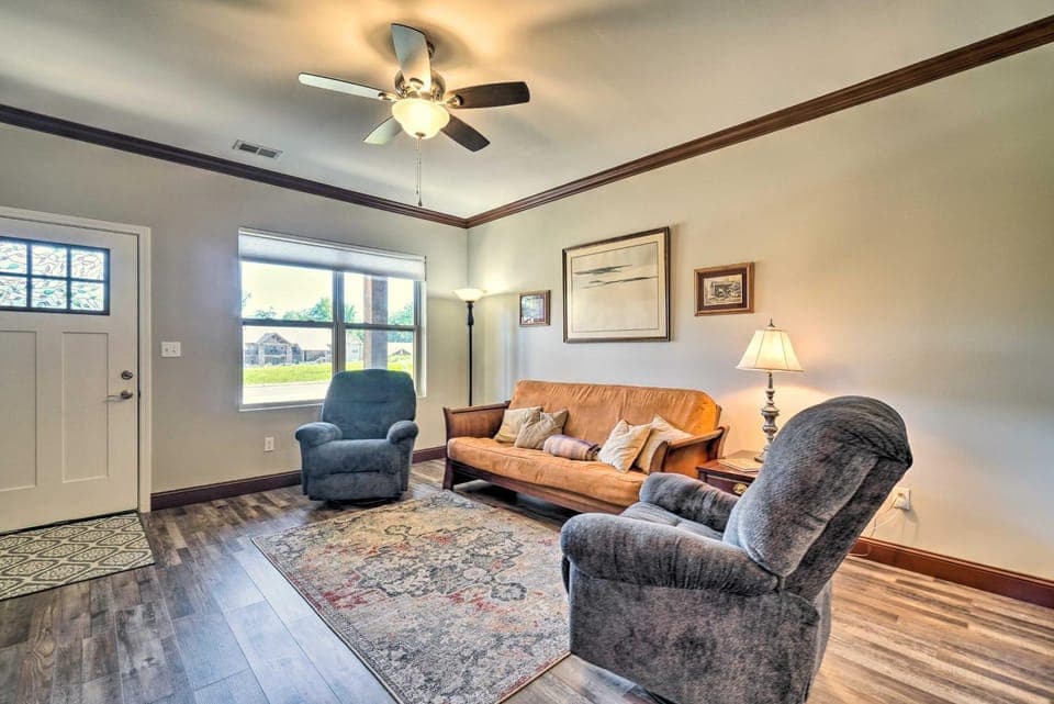 Cozy Townsend Condo, Resort-Style Amenities! House in Sevier County