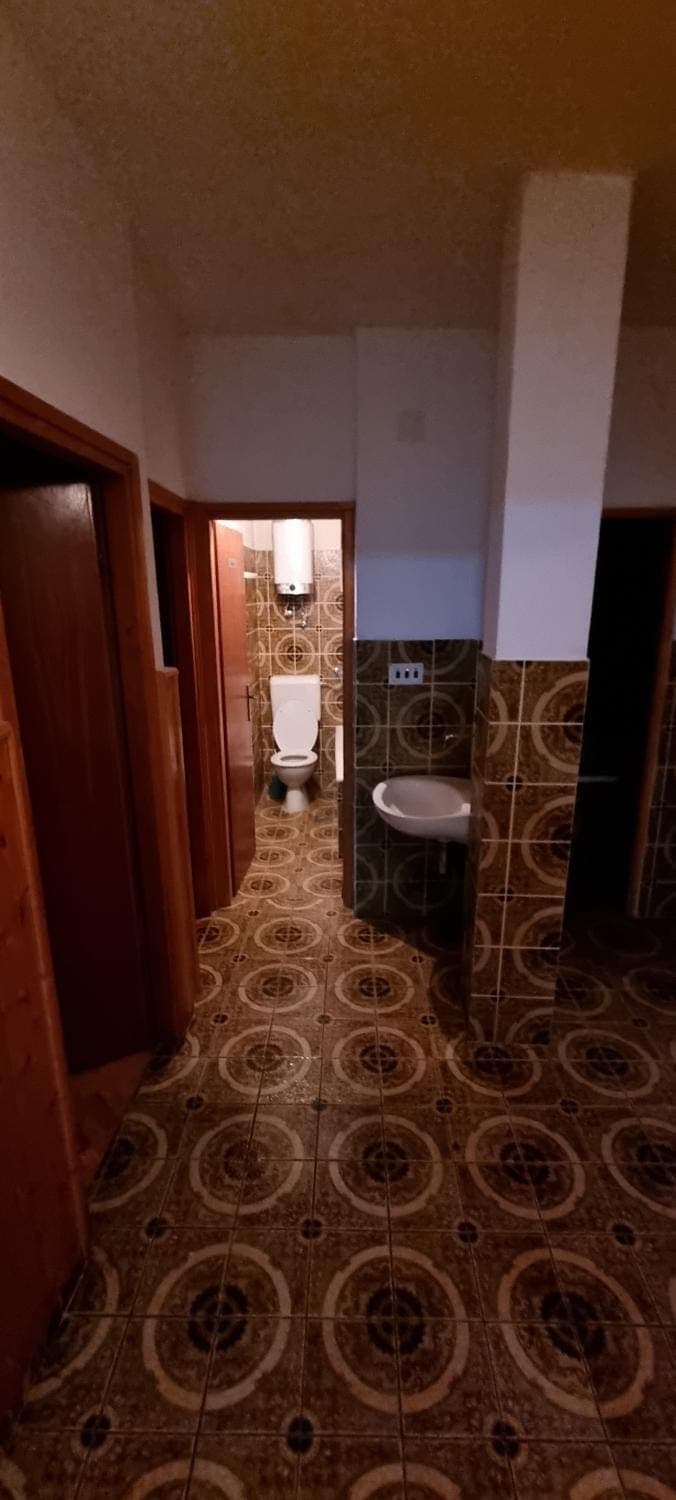 Bathroom, Bedroom