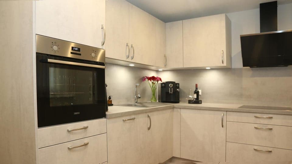 Coffee/tea facilities, Kitchen or kitchenette