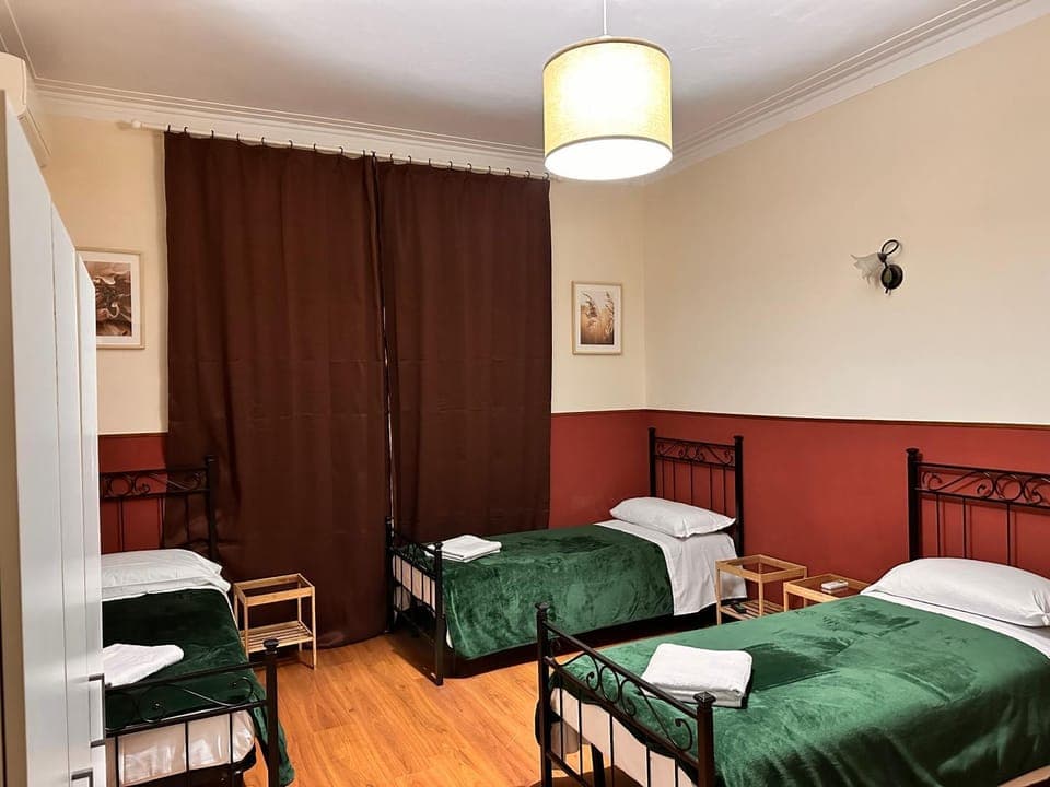 microwave, air conditioner