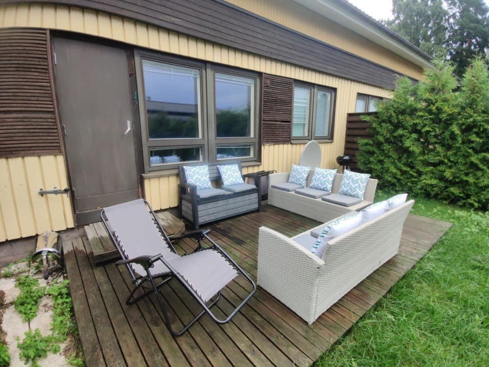 Patio, Garden, Seating area, Garden view