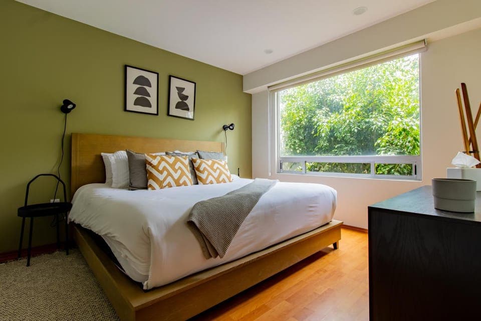 Bed, Photo of the whole room, Bedroom