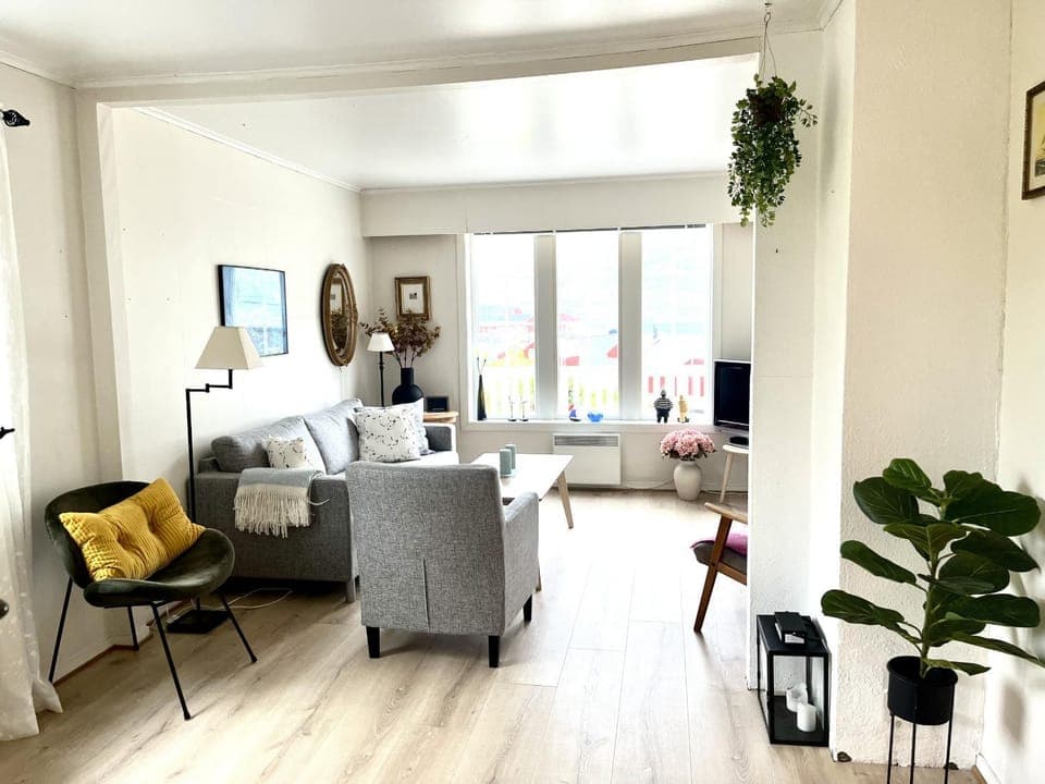 TV and multimedia, View (from property/room), Living room, Seating area