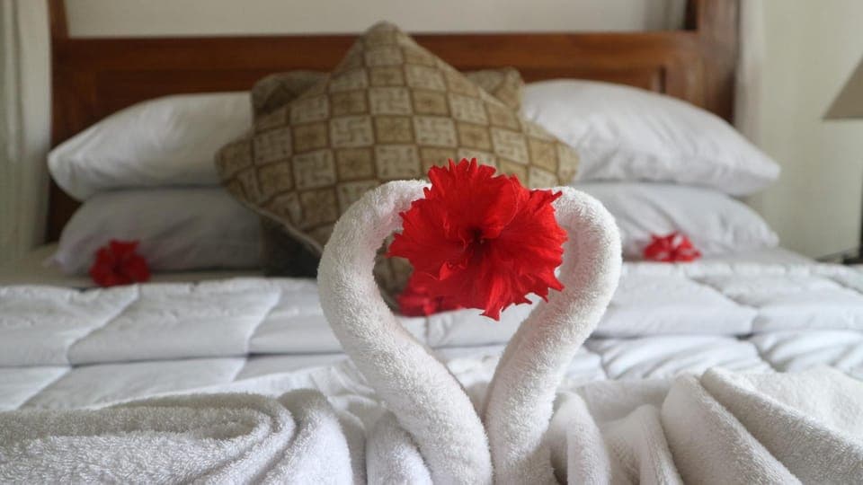 Bed, Decorative detail