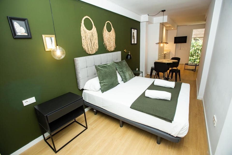 Dining area, Bedroom