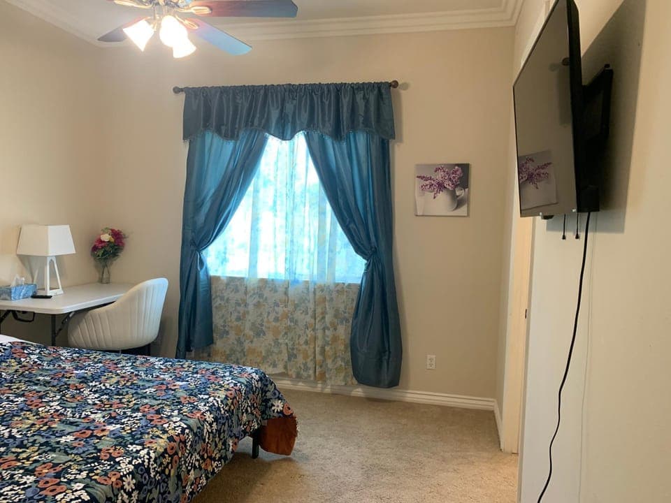 TV and multimedia, Bedroom