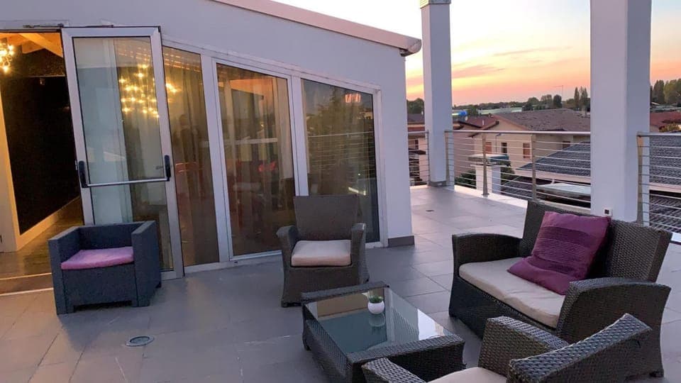 View (from property/room), Balcony/Terrace, On site, City view, Seasons, Sunset