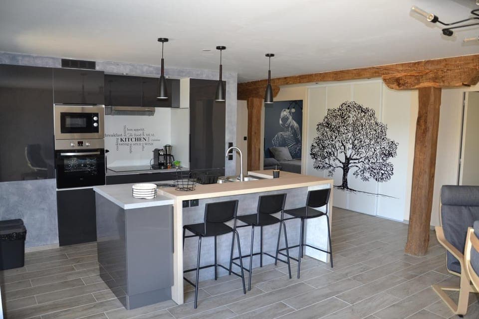 Kitchen or kitchenette, Dining area, dishwasher, washing machine, dryer