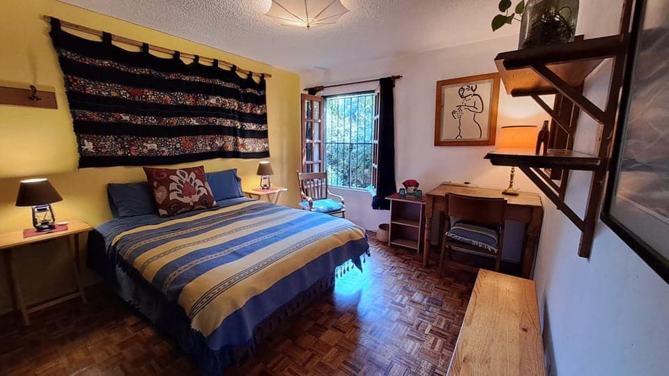 Bed, Seating area, Bedroom