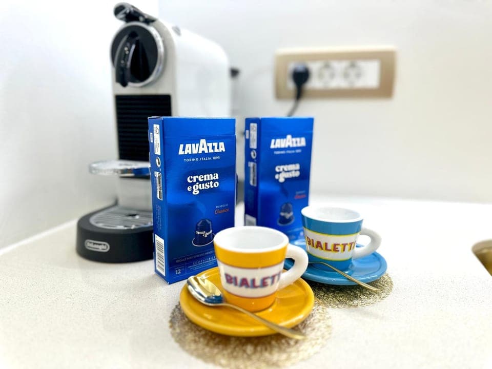 Coffee/tea facilities, Kitchen or kitchenette