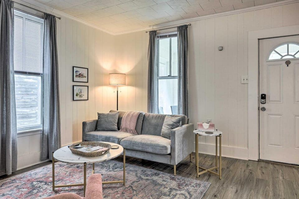 Pet-Friendly Greenville Home w/ Private Yard House in Ohio