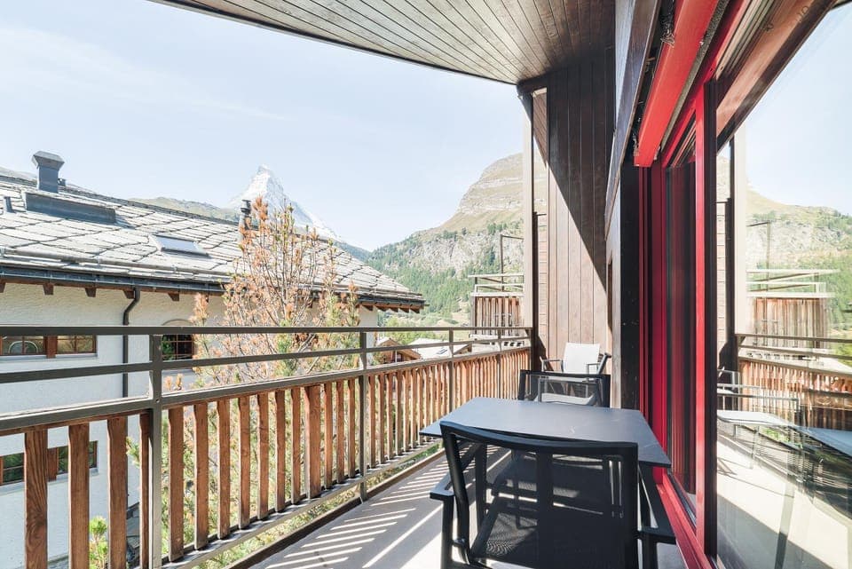 View (from property/room), View (from property/room)