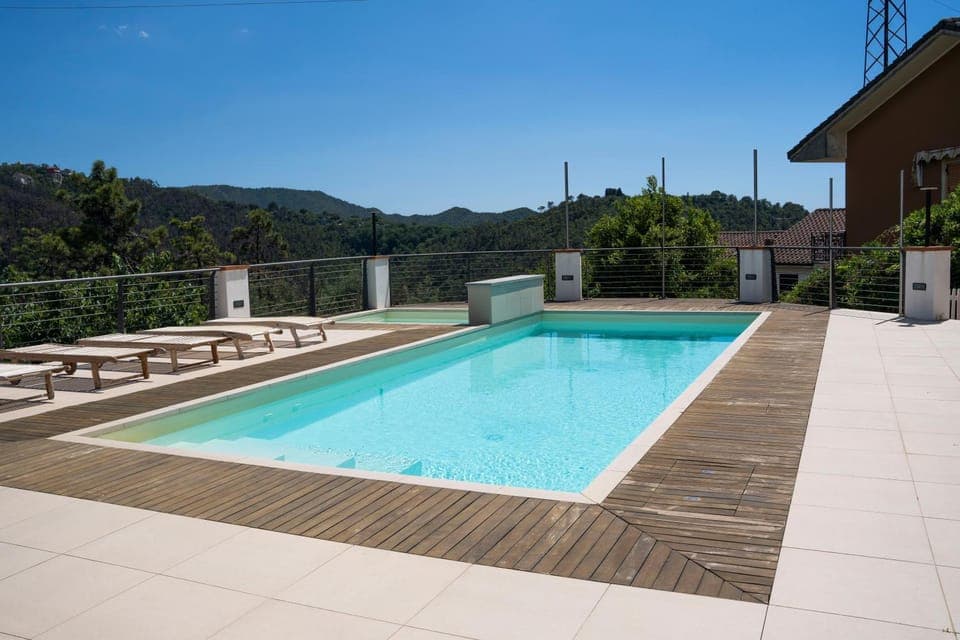 Garden, Swimming pool