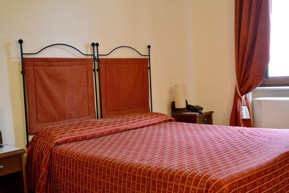 Bed, Bathroom, Bedroom, On site