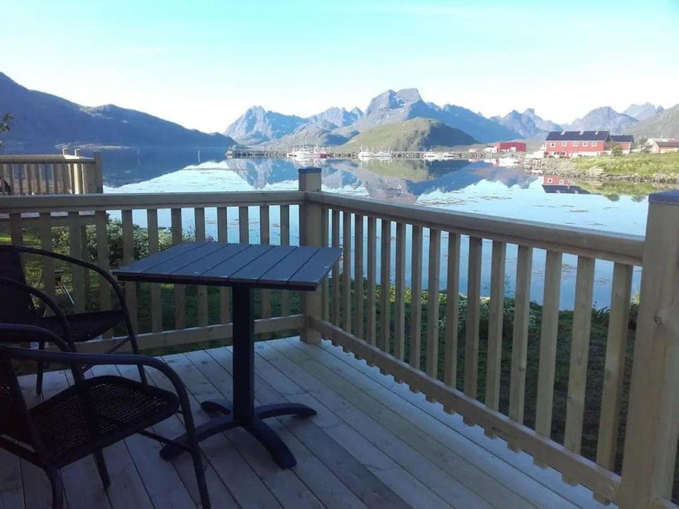 View (from property/room), Balcony/Terrace, Balcony/Terrace, Dining area, Mountain view, Sea view