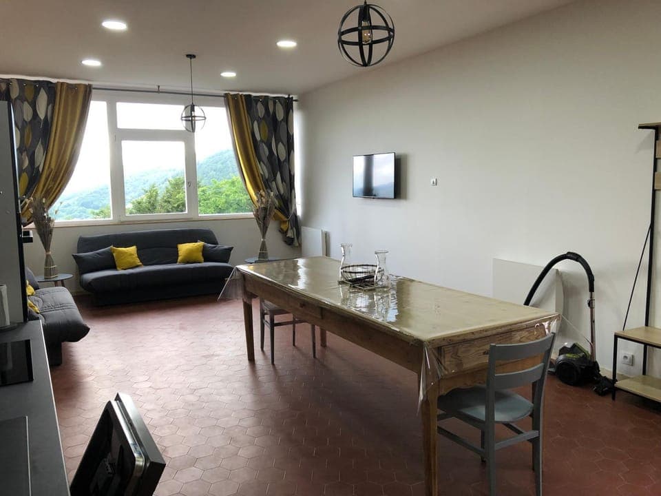 Living room, Dining area