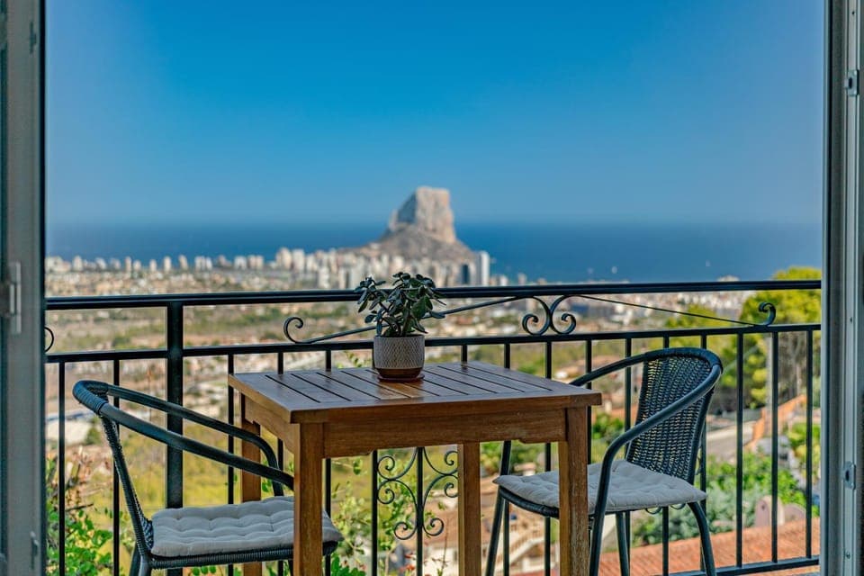 View (from property/room), City view, Mountain view, Sea view