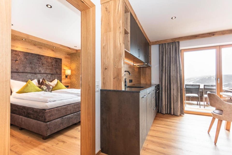 Living room, Bedroom