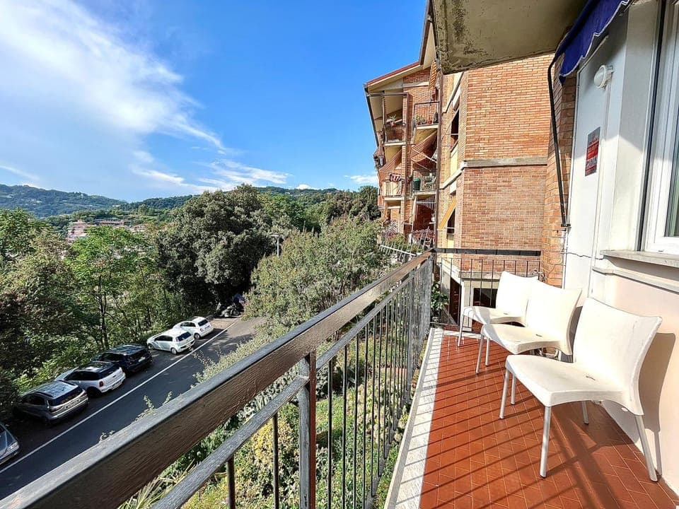 Property building, Day, Neighbourhood, Natural landscape, View (from property/room), Balcony/Terrace, Mountain view, Parking