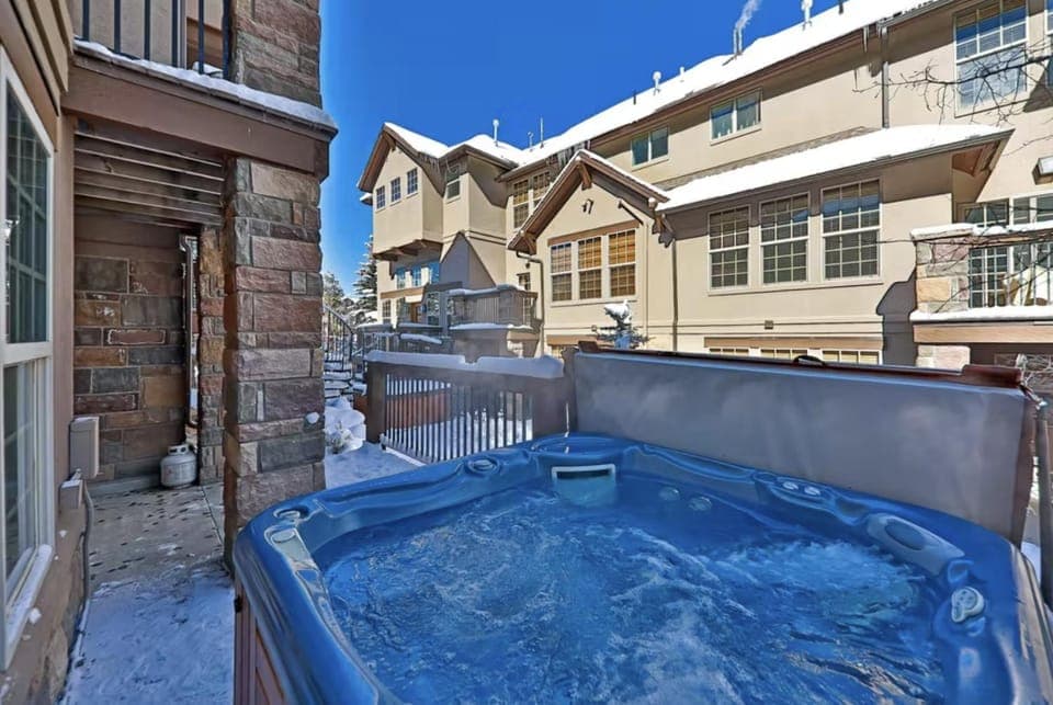 Hot Tub