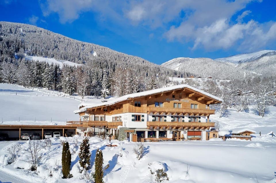 Property building, Winter