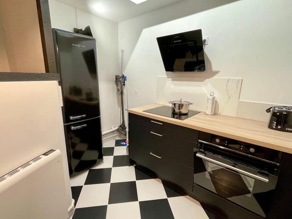 Coffee/tea facilities, Kitchen or kitchenette