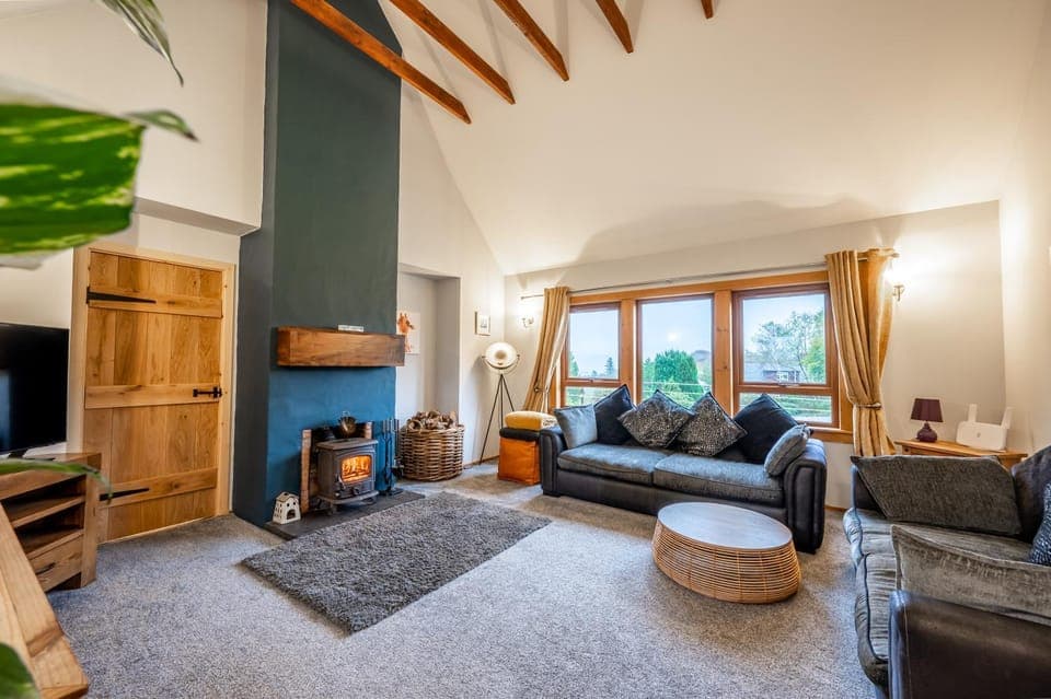 TV and multimedia, Living room, Seating area