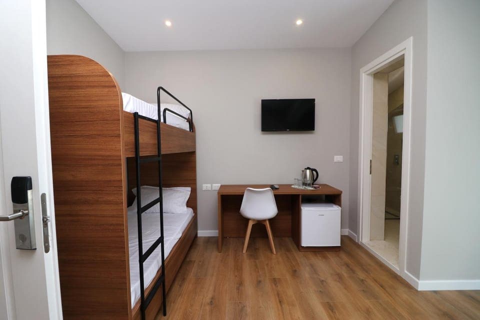 TV and multimedia, bunk bed