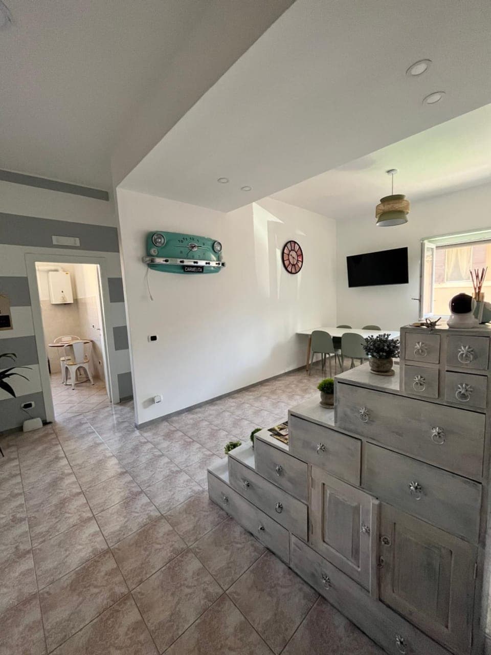 Communal lounge/ TV room, Living room, Lobby or reception