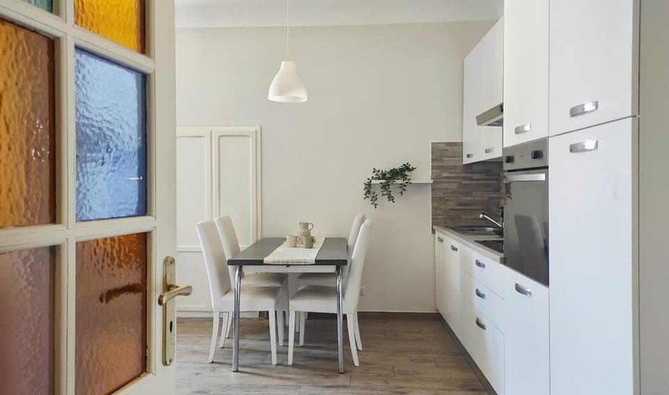 Kitchen or kitchenette, kitchen