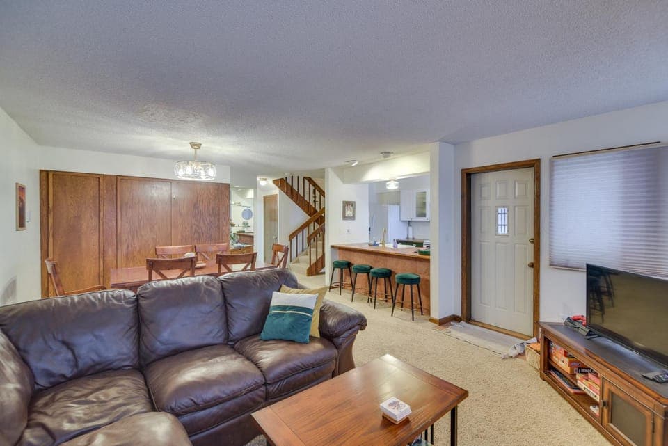 Mtn View Granby Condo w/ In-Unit Hot Tub! House in Granby