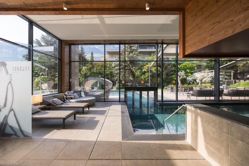 Pool view, Swimming pool