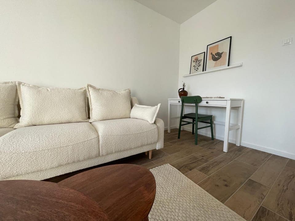 Living room, Business facilities