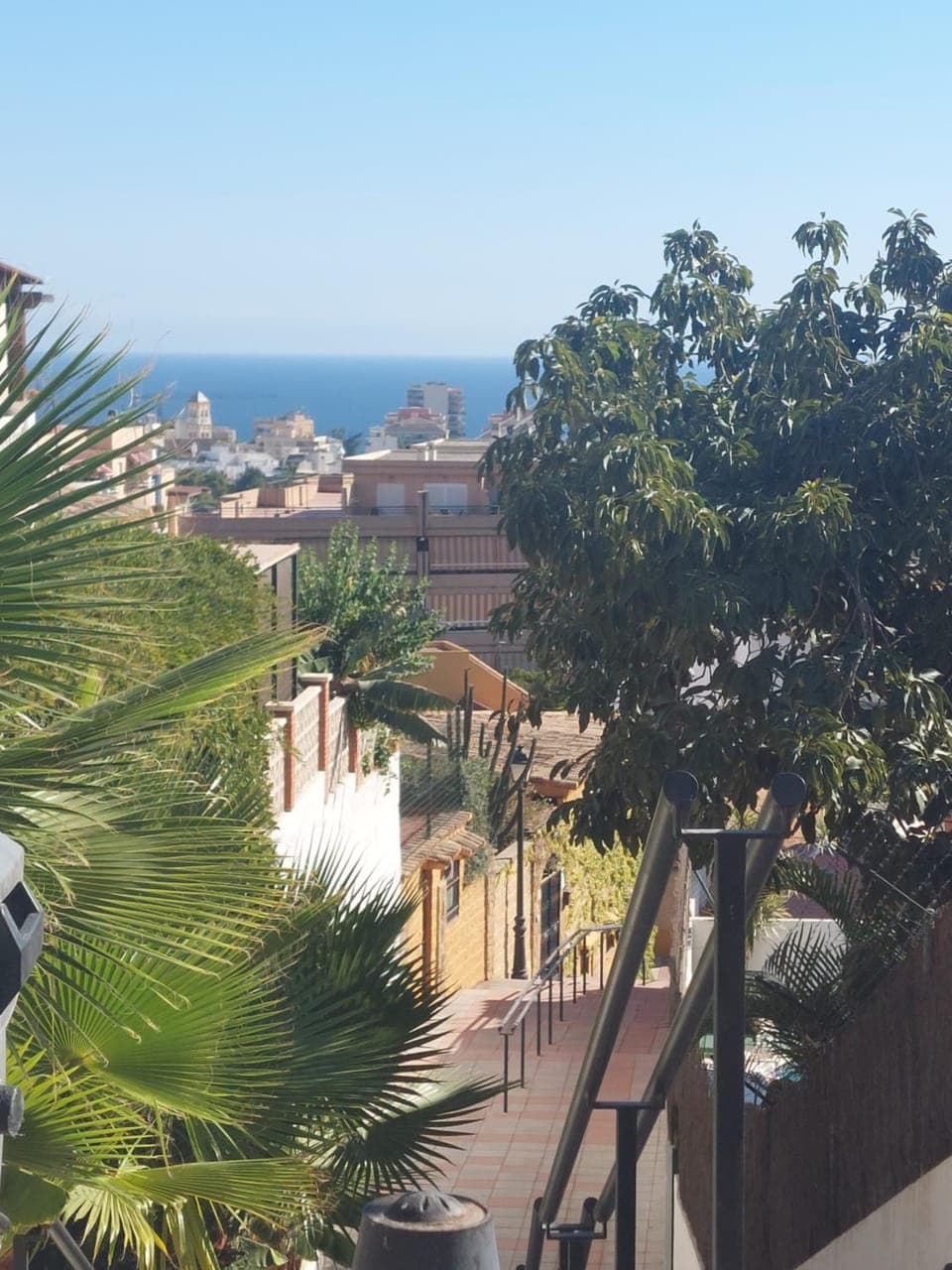 Neighbourhood, Sea view