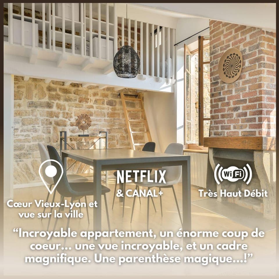 Living room, internet