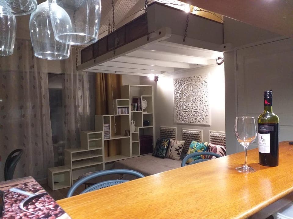 Lounge or bar