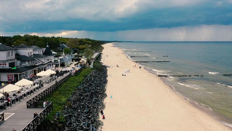 Bird's eye view, Beach