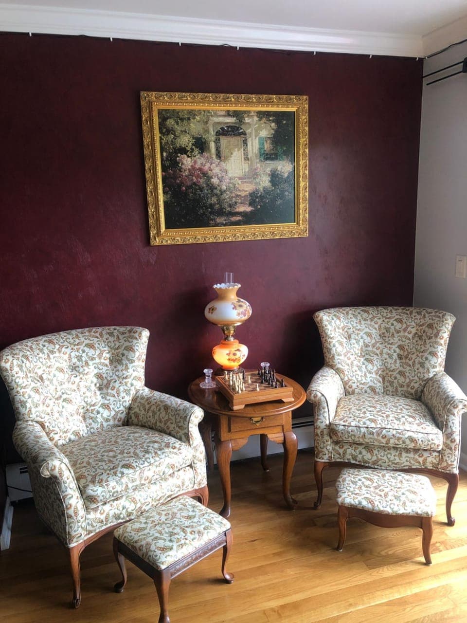 Living room, Seating area