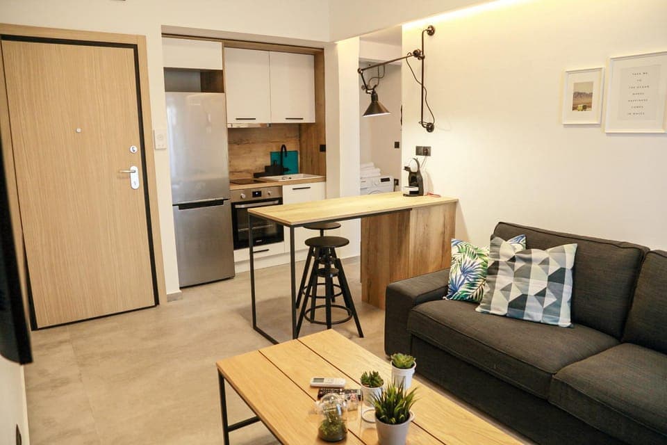 Coffee/tea facilities, Living room, Seating area, Dining area, pet friendly, stove