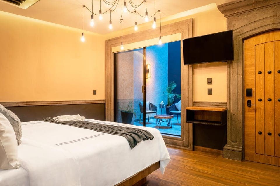 Photo of the whole room