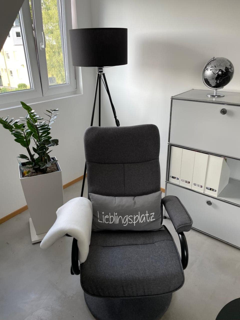 Communal lounge/ TV room, TV and multimedia, Living room